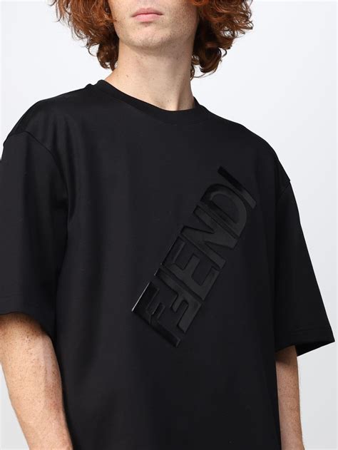 tričko fendi